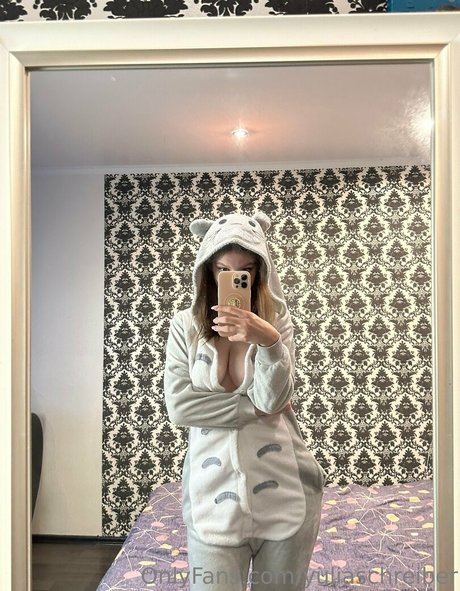 Photo nue de fuite OnlyFans de Yuliaschreiber