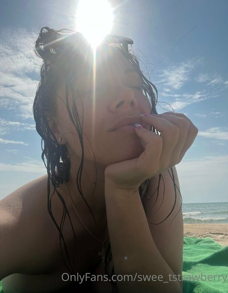 Photo nue de fuite OnlyFans de Sweetstrawberry