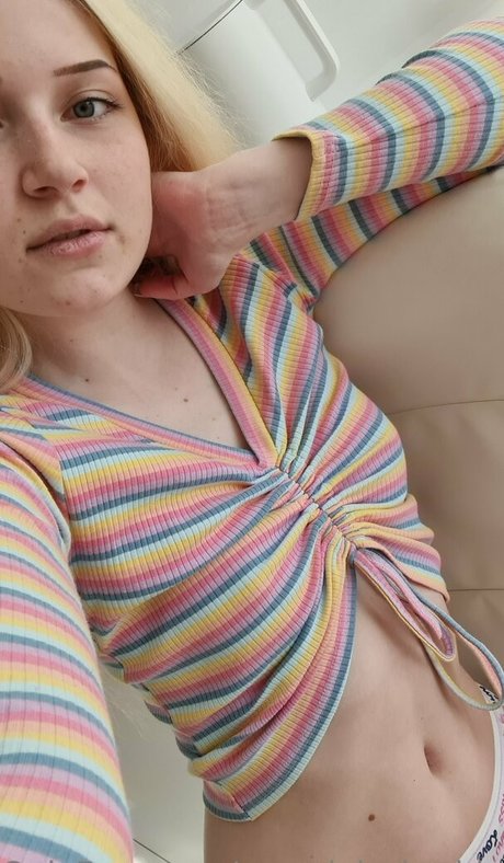 Photo nue de fuite OnlyFans de Yourstacybarbie