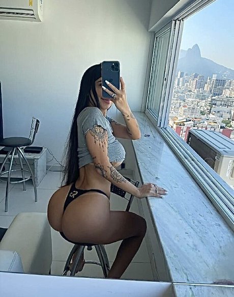 Photo nue de fuite OnlyFans de Jaiane Limma
