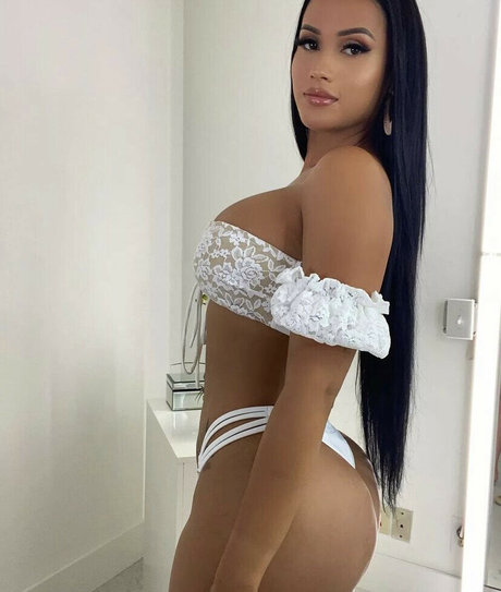 Photo nue de fuite OnlyFans de Yineth Moreno