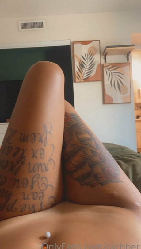 Photo nue de fuite OnlyFans de Naughtynikky