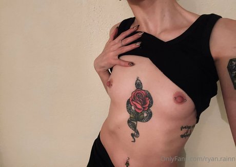 Photo nue de fuite OnlyFans de Ryanrainn