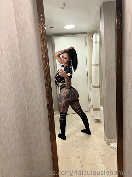 Photo nue de fuite OnlyFans de Melly