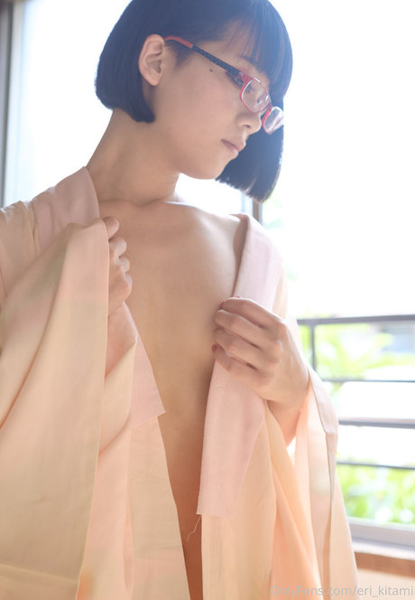 Photo nue de fuite OnlyFans de Eri Kitami