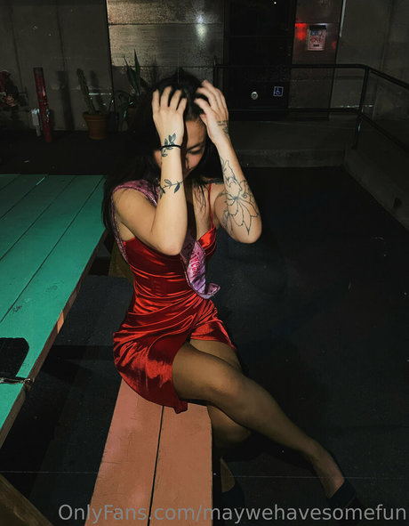 Photo nue de fuite OnlyFans de Maywehavesomefun