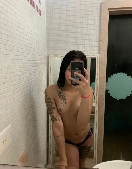 Photo nue de fuite OnlyFans de Pietra Ardivino