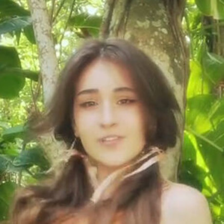 Photo nue de fuite OnlyFans de Blossom In The Moonlight