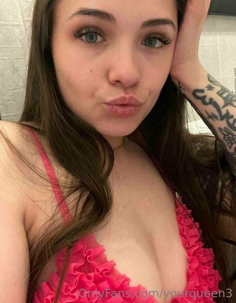 Yourqueen3