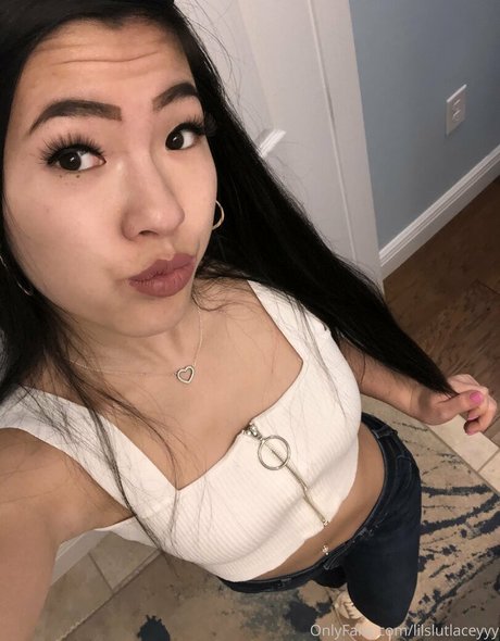 Photo nue de fuite OnlyFans de Stonerlaceyyy