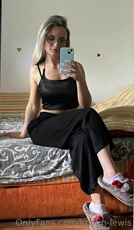Photo nue de fuite OnlyFans de Kristinlewis