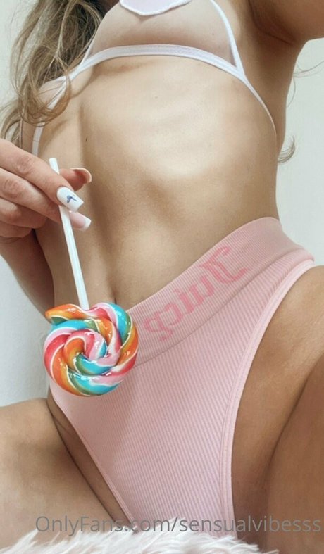 Photo nue de fuite OnlyFans de Sensualvibesss