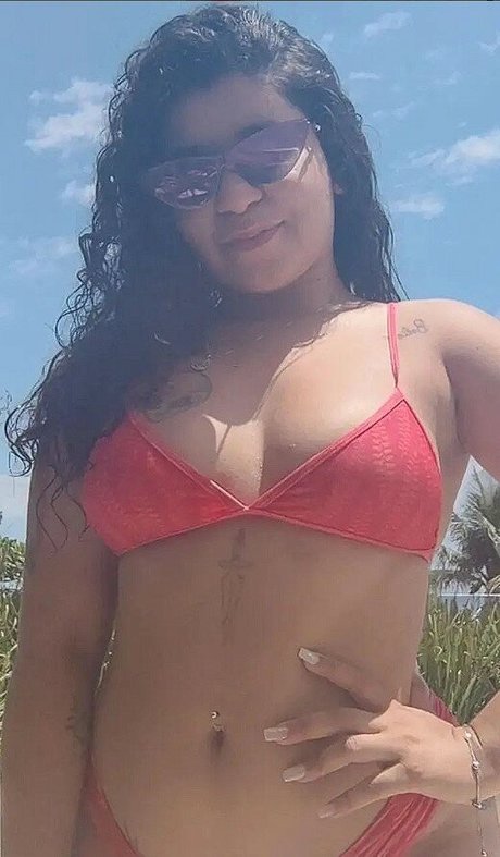 Photo nue de fuite OnlyFans de Emy Haira