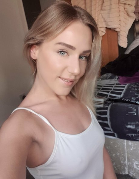 Ashley Ashton