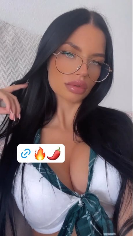 Photo nue de fuite OnlyFans de Angelique