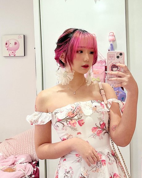 Photo nue de fuite OnlyFans de Akaei Ray