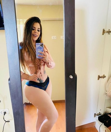 Photo nue de fuite OnlyFans de Stefany Camus Gutierrez