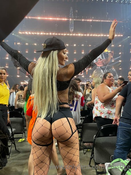 Photo nue de fuite OnlyFans de Issa Vegas