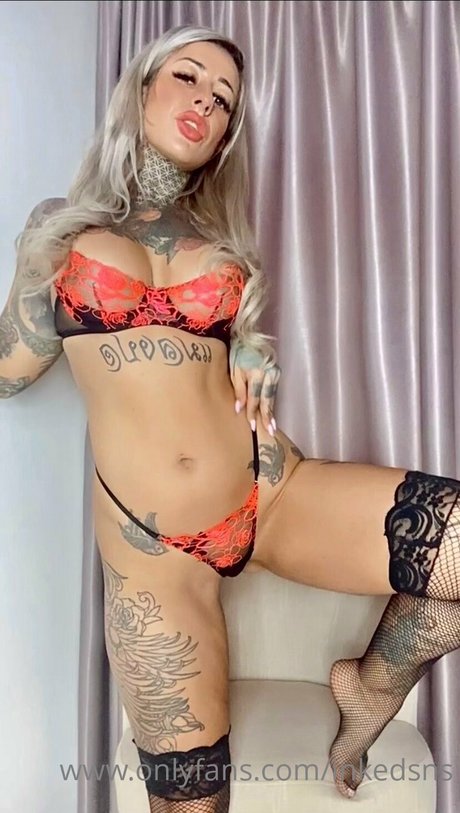 Photo nue de fuite OnlyFans de Inkedsns