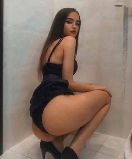 Photo nue de fuite OnlyFans de Olivka648