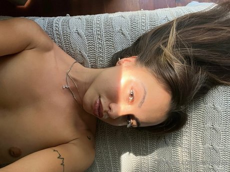 Photo nue de fuite OnlyFans de Juli Cuenca