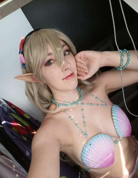 Photo nue de fuite OnlyFans de Pink Fluffy Kitchicorn