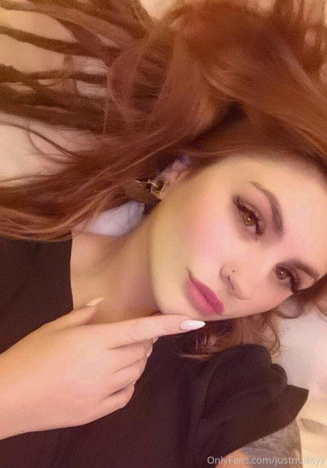 Photo nue de fuite OnlyFans de Smellsliketnspiritvip