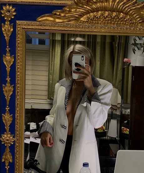 Photo nue de fuite OnlyFans de Lennon Stella