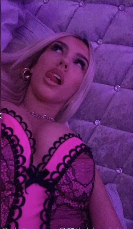 Photo nue de fuite OnlyFans de Littleblondetease