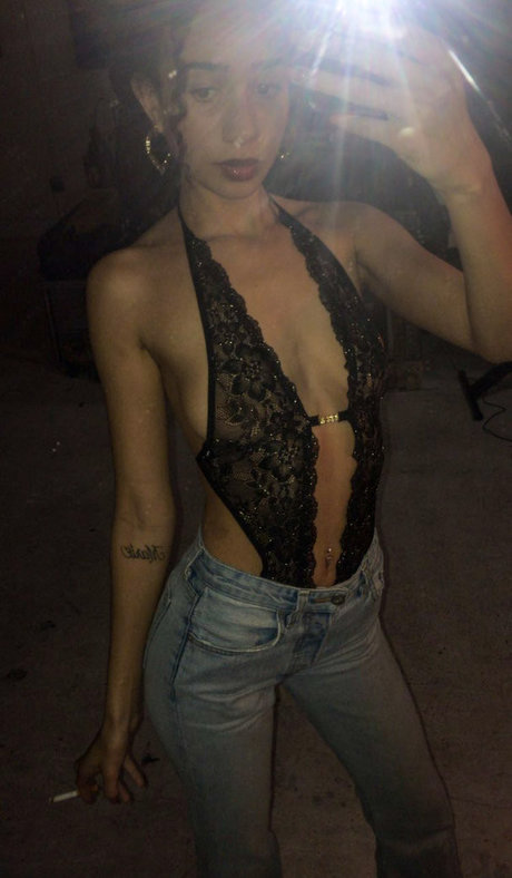 Photo nue de fuite OnlyFans de Xulanichristine