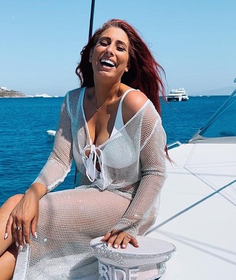 Photo nue de fuite OnlyFans de Stacey Solomon