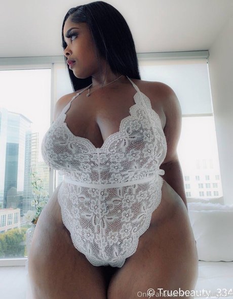 Photo nue de fuite OnlyFans de Truebeauty334