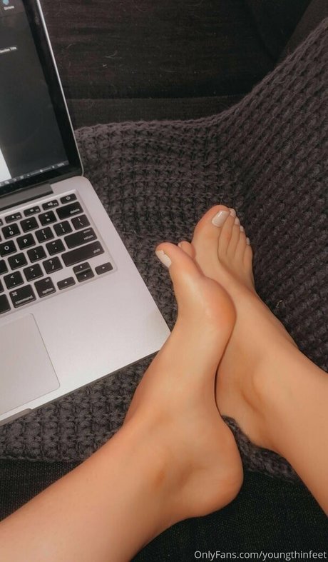 Unigirlfeet