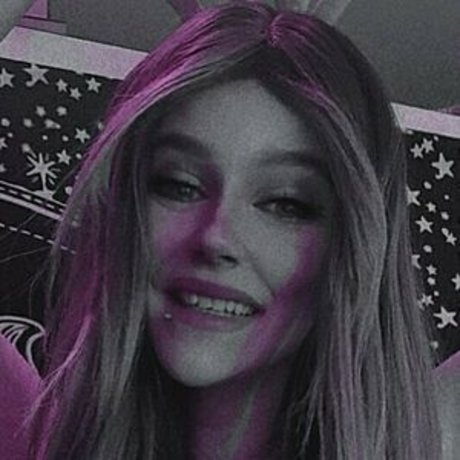 Photo nue de fuite OnlyFans de Lotjeof
