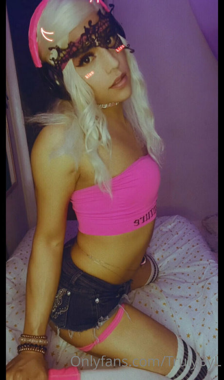 Photo nue de fuite OnlyFans de Trulybyl