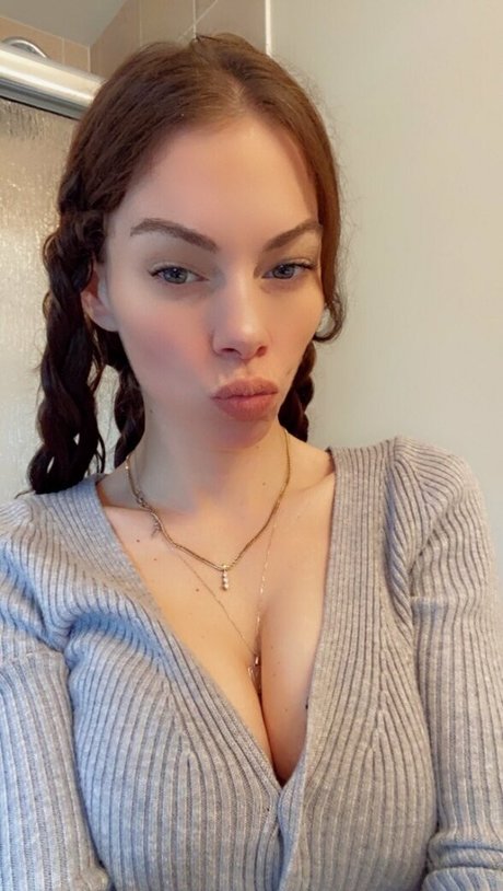 Bellapetitewifey
