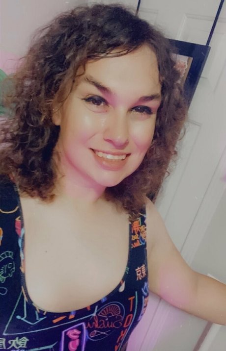 Mommybigdickk