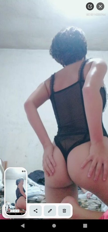 Photo nue de fuite OnlyFans de Marlboro Fritado