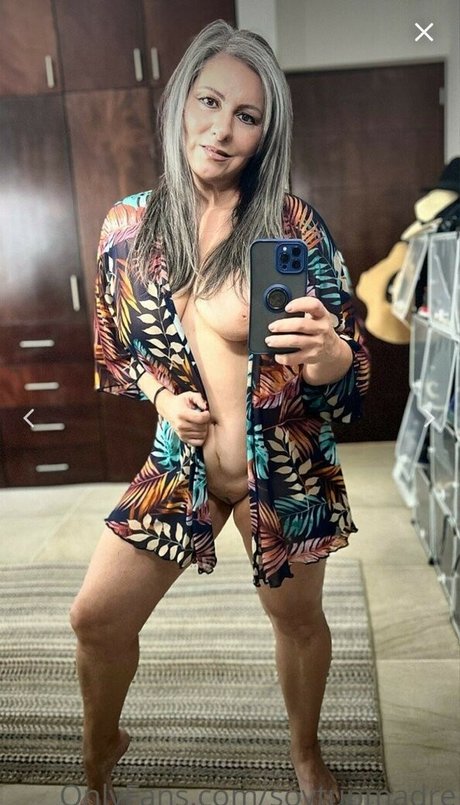 Photo nue de fuite OnlyFans de Paty Bacelis