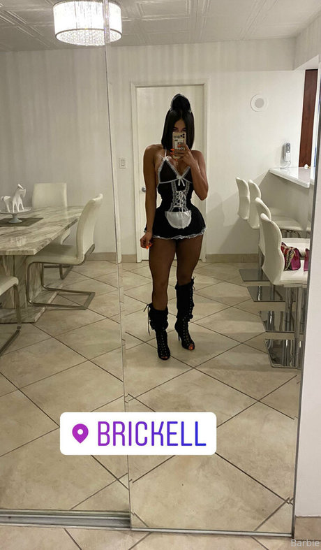 Photo nue de fuite OnlyFans de Aleira Avendano