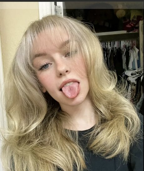 Naomiskyex