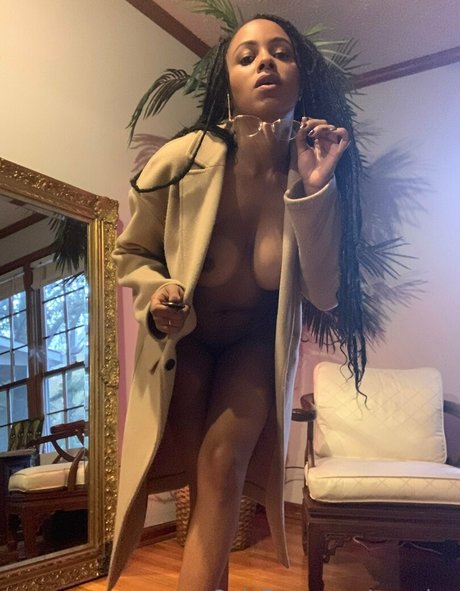 Photo nue de fuite OnlyFans de Anya Ivy
