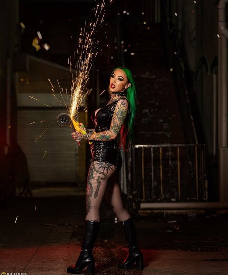 Wwe Shotzi
