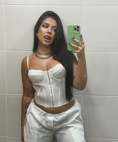 Photo nue de fuite OnlyFans de Luiza Parente