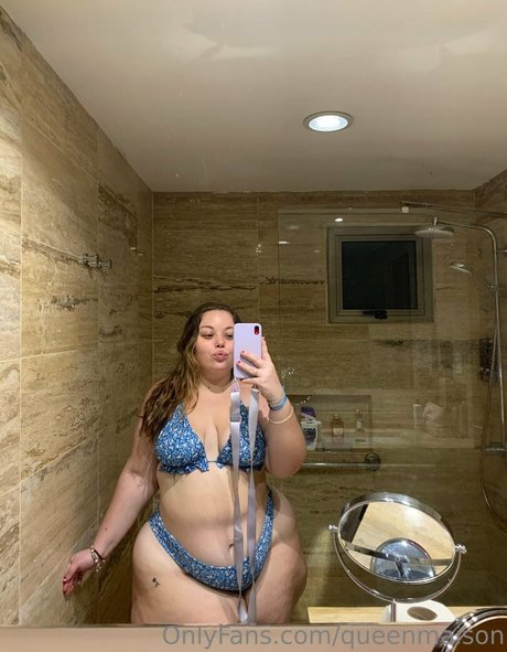 Photo nue de fuite OnlyFans de Queenmaison