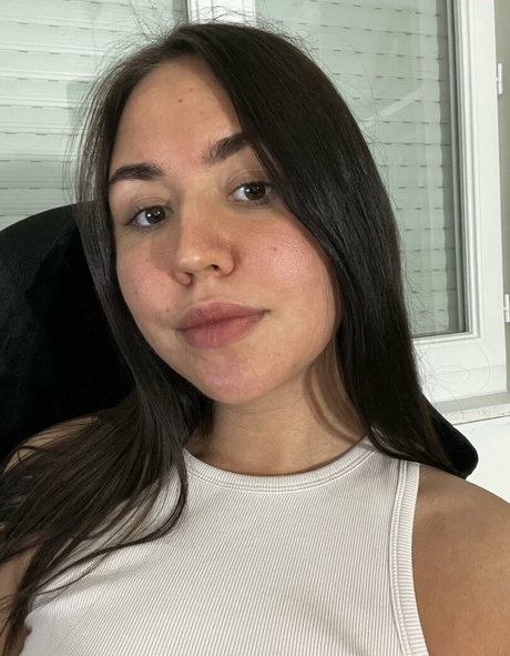 Photo nue de fuite OnlyFans de Facedownassuup