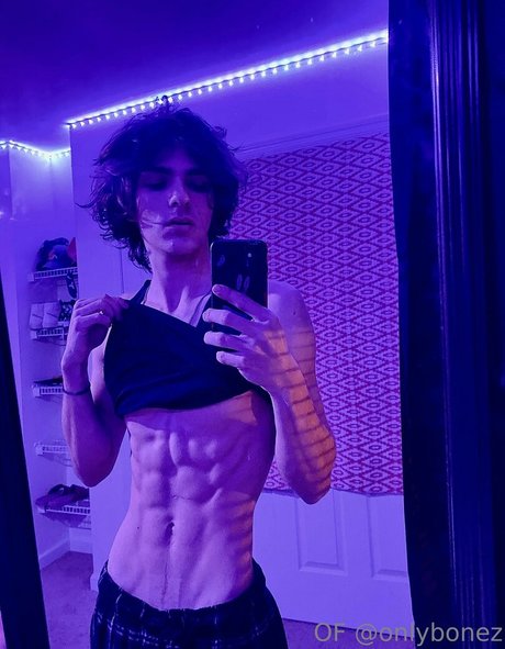 Photo nue de fuite OnlyFans de Onlybonez