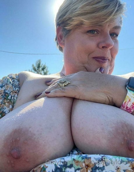 Photo nue de fuite OnlyFans de Naughtylolatx