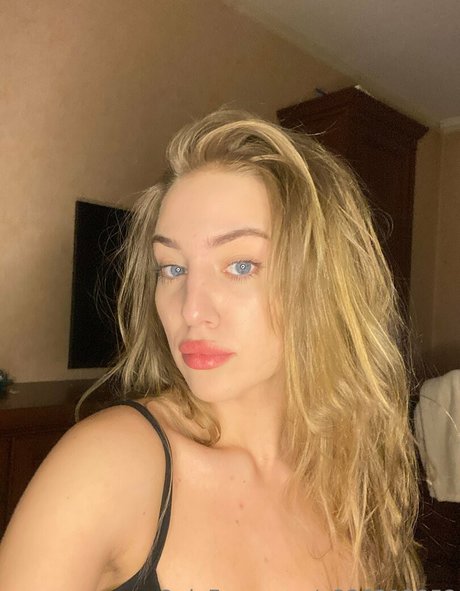 Photo nue de fuite OnlyFans de Inarasecret