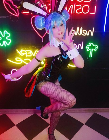Saya Scarlet